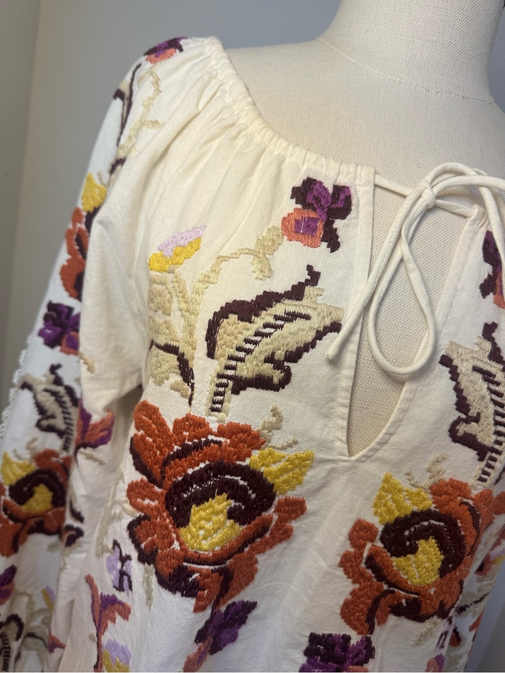 Sézane Bertille Blouse - Picture 3 of 10